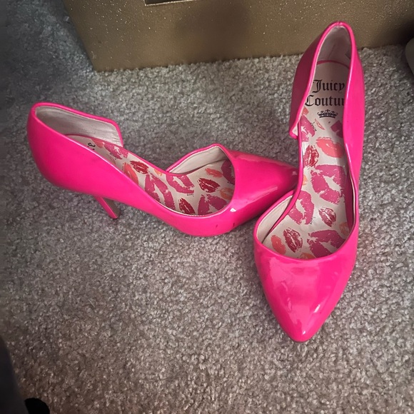 Hot pink heels - Picture 2 of 3